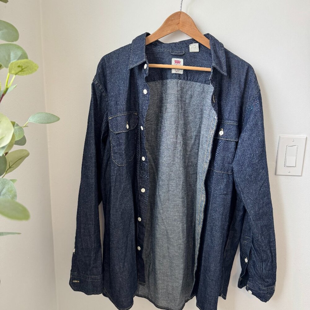Levi’s Authentic Button-Down Shirt – Blue Denim – Men’s Large